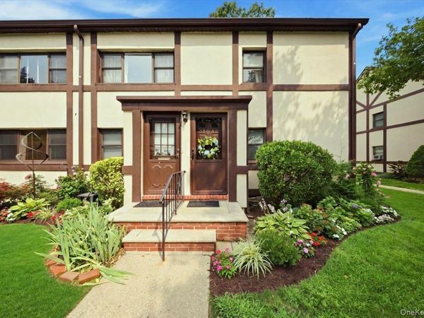 280 Cherry Valley Avenue , Unit A2, Garden City, NY 11530