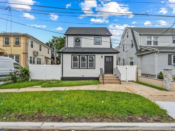 143-36 222nd Street, Laurelton, NY 11413