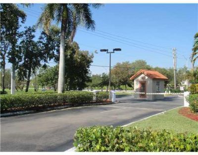 365 SW 86th Avenue, Unit 207, Pembroke Pines, FL 33025 Photo