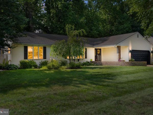7 BOGART DRIVE, PENNSVILLE, NJ 08070