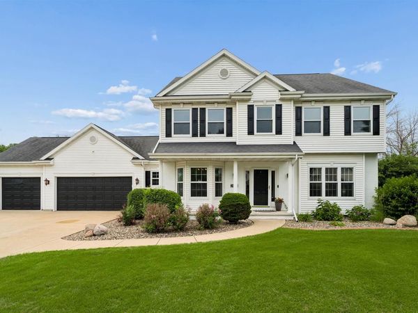 2809 PINE RIDGE ROAD, Oshkosh, WI 54904