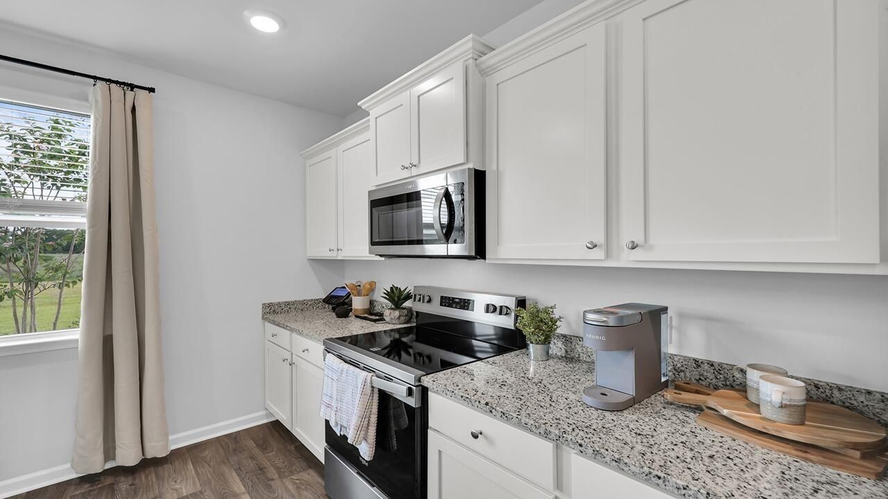 232 Fuller Road Photo 12