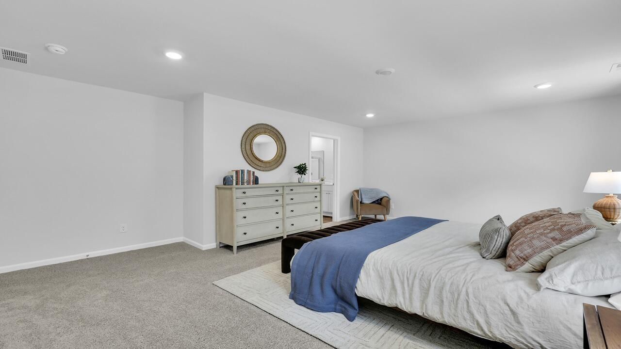 232 Fuller Road Photo 23