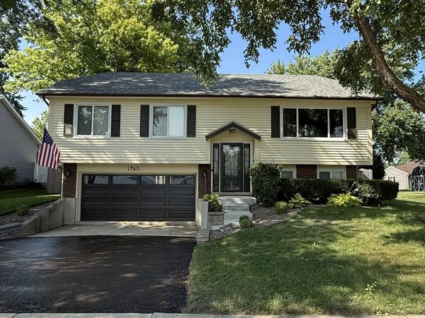 St. Charles, IL 60174