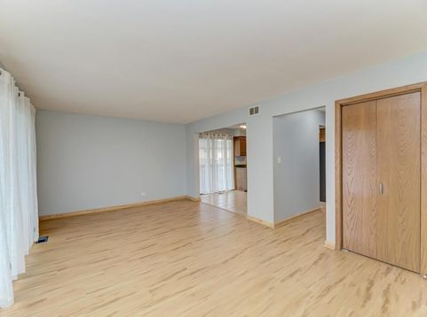 Main Photo