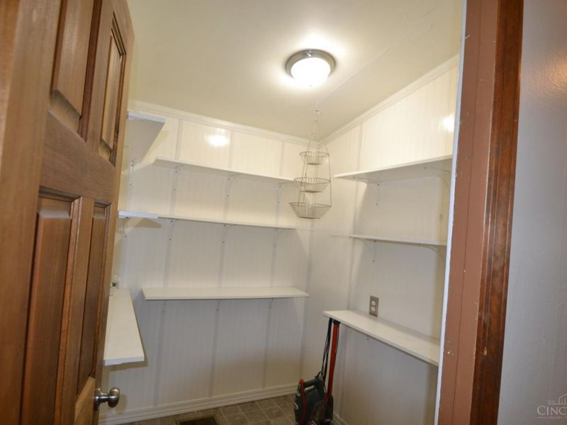 802 Meadowlane Drive, Ripley, OH 45167 Photo 9