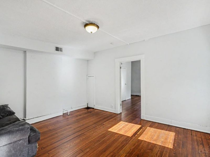 115 Parker Street, Cincinnati, OH 45219 Photo 6