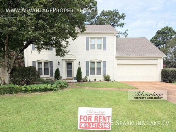 8028 SPARKLING LAKE CV, Germantown, TN 38138