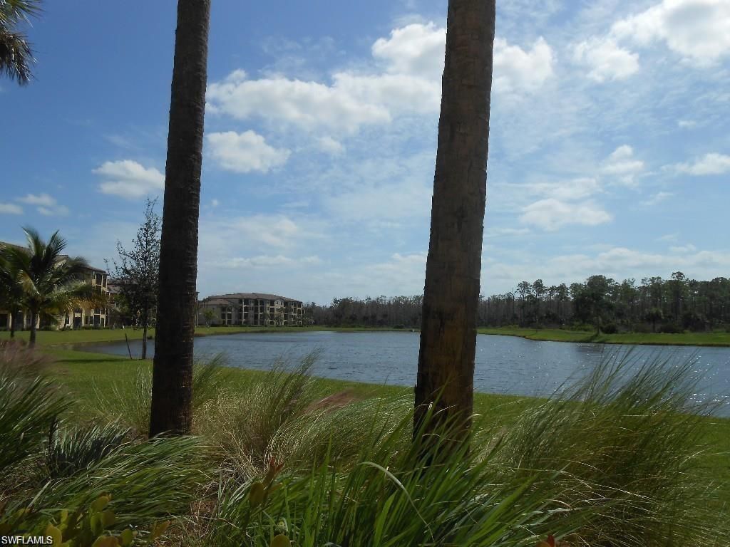 9735 Acqua Ct, Unit 611, Naples, FL 34113 Photo