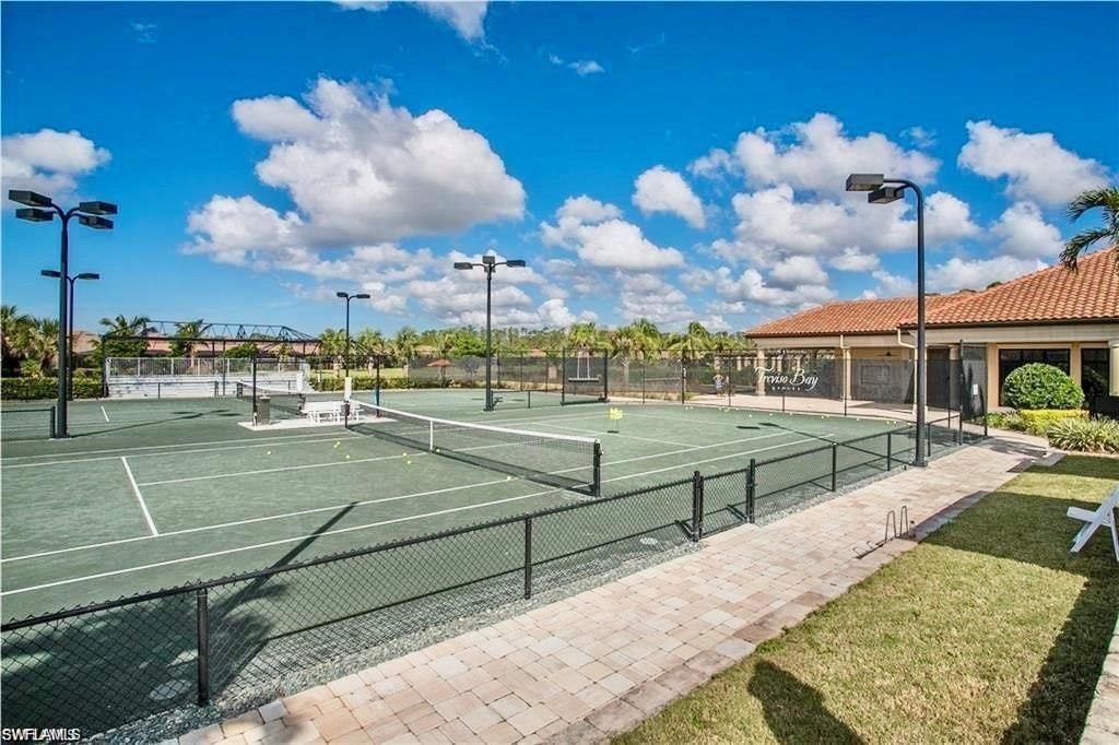 9735 Acqua Ct, Unit 611, Naples, FL 34113 Photo