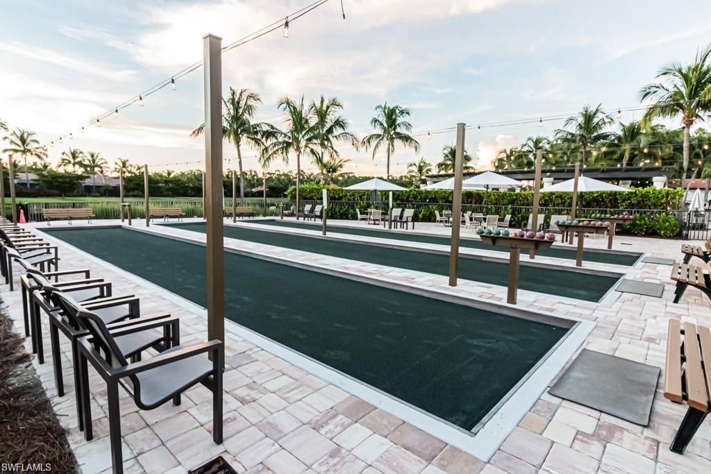 9735 Acqua Ct, Unit 611, Naples, FL 34113 Photo