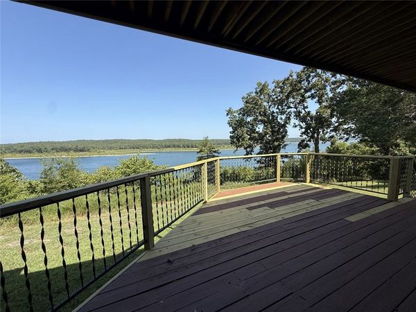 5123 Persimmon Point , Lead Hill, AR 72644