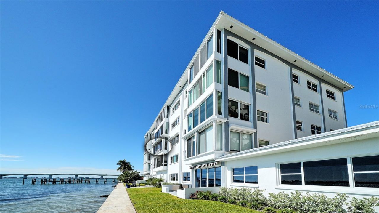 400 Golden Gate Point , Unit 22, Sarasota, FL 34236 Photo