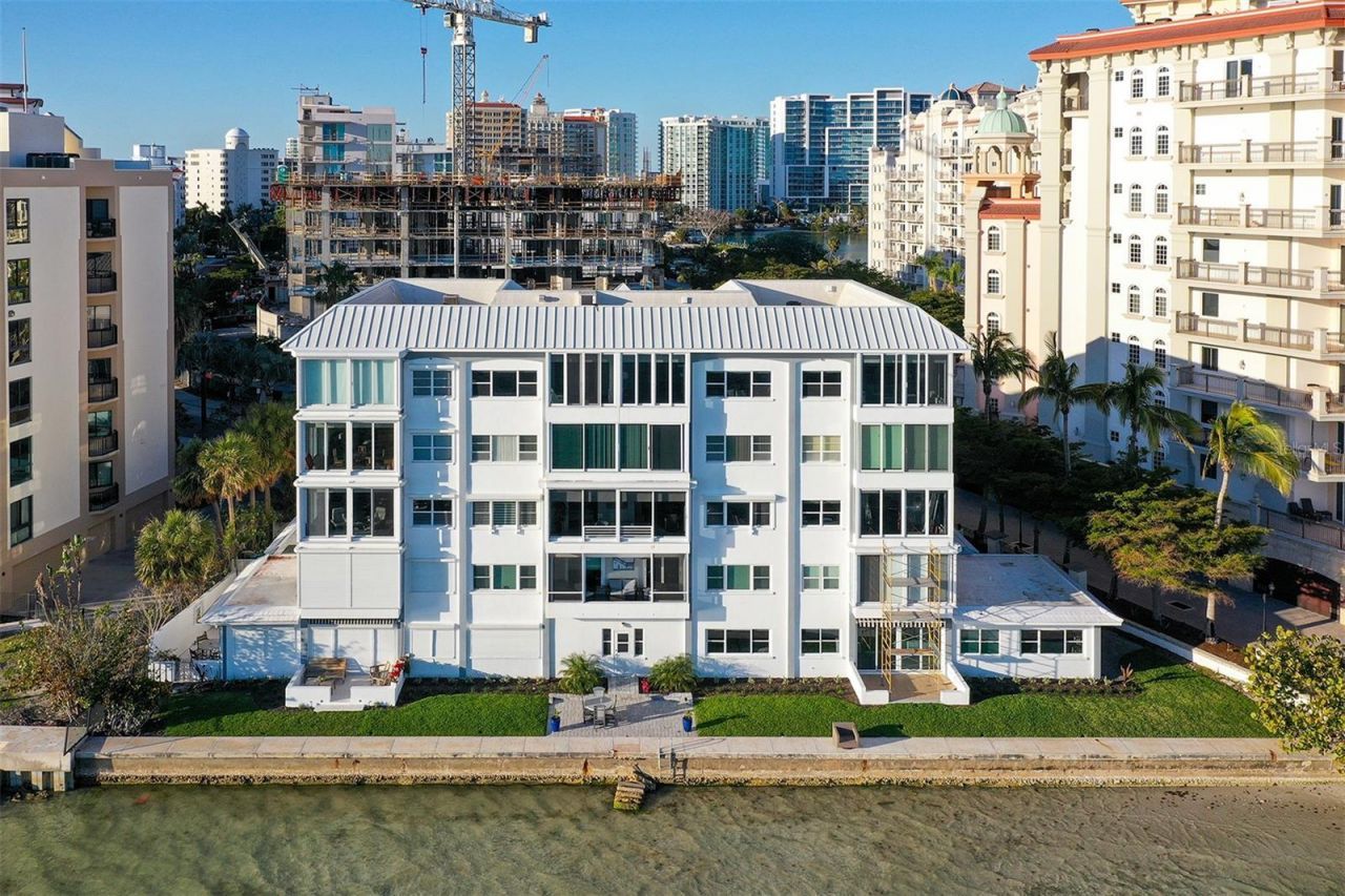 400 Golden Gate Point , Unit 22, Sarasota, FL 34236 Photo