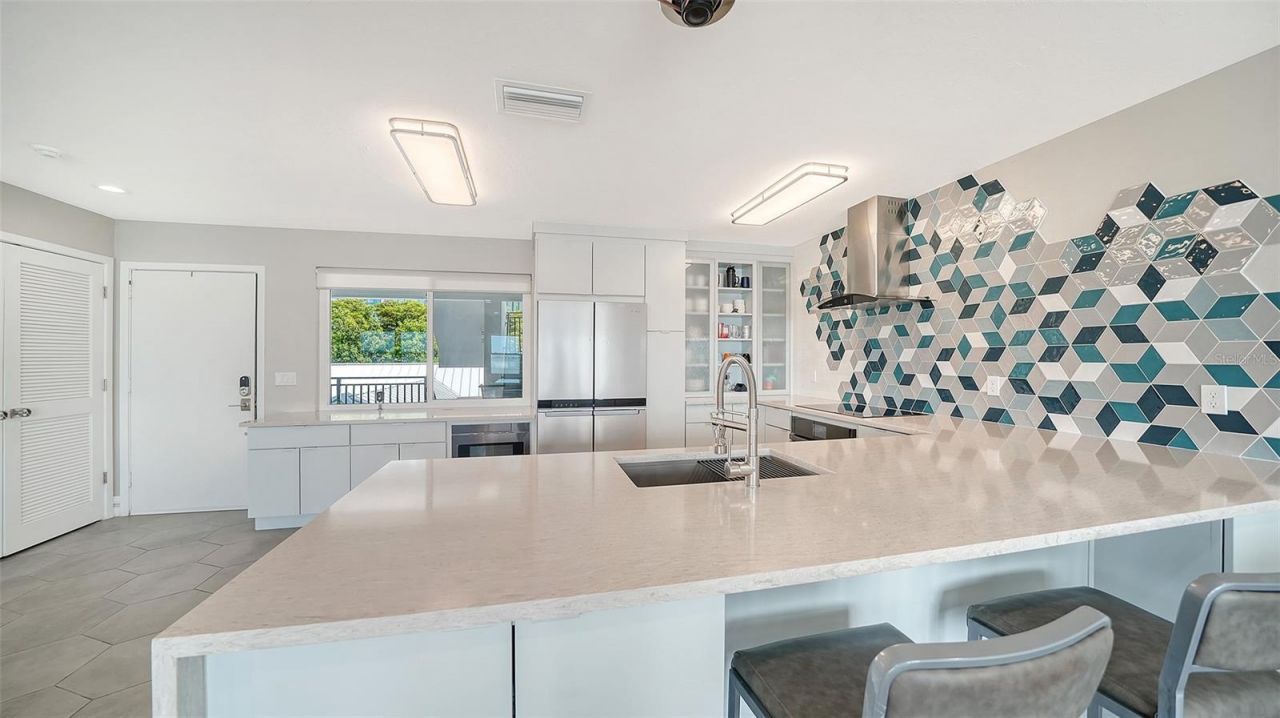 400 Golden Gate Point , Unit 22, Sarasota, FL 34236 Photo