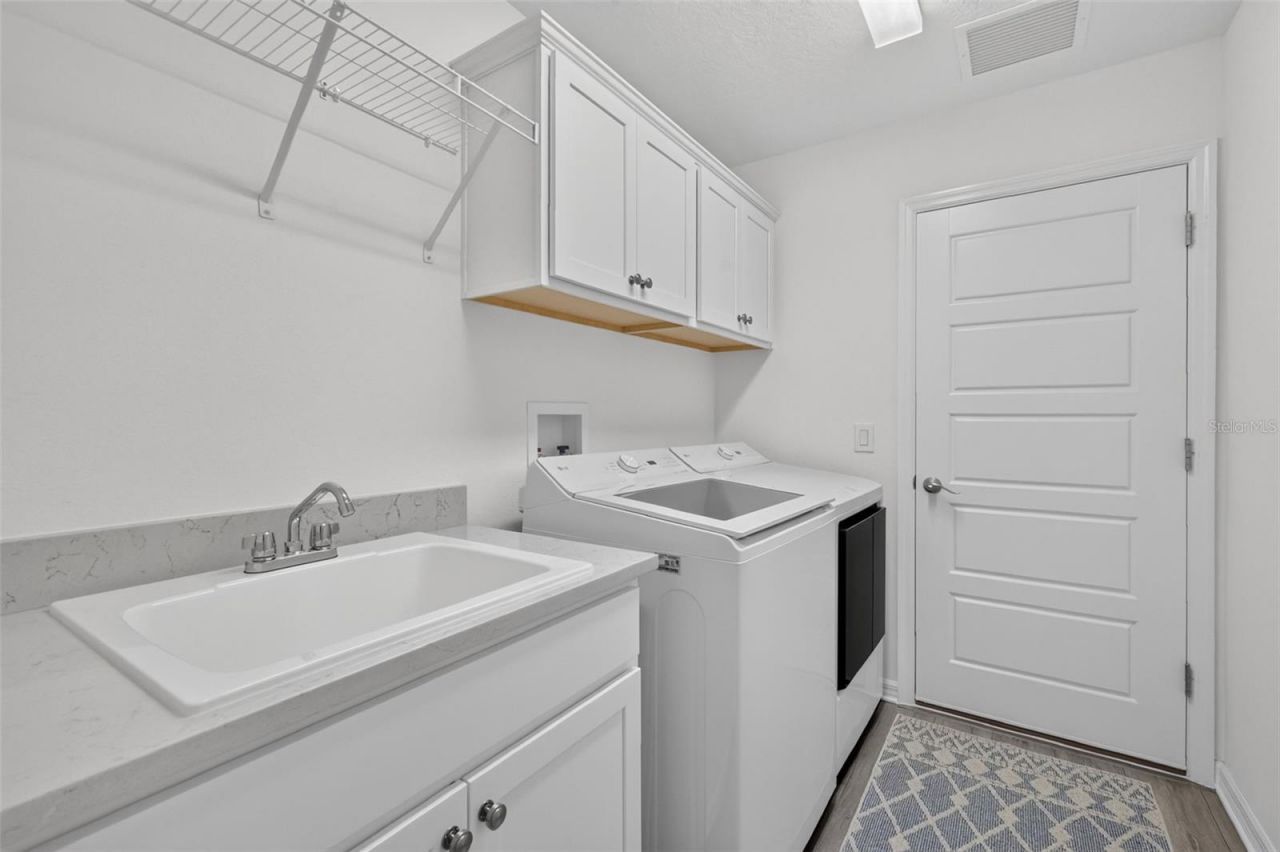 1544 Jake Drive, The Villages, FL 34762 Photo