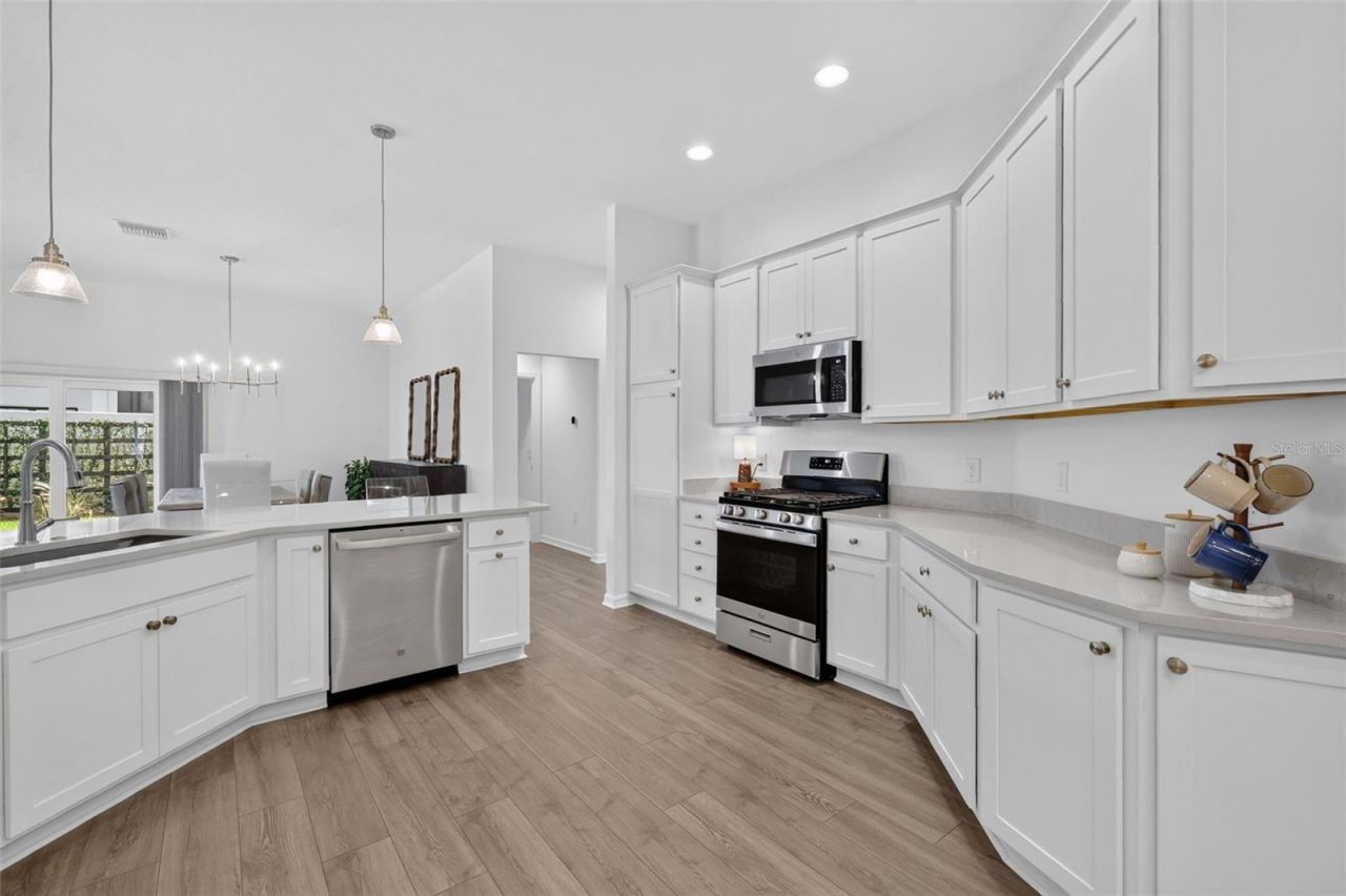 1544 Jake Drive, The Villages, FL 34762 Photo
