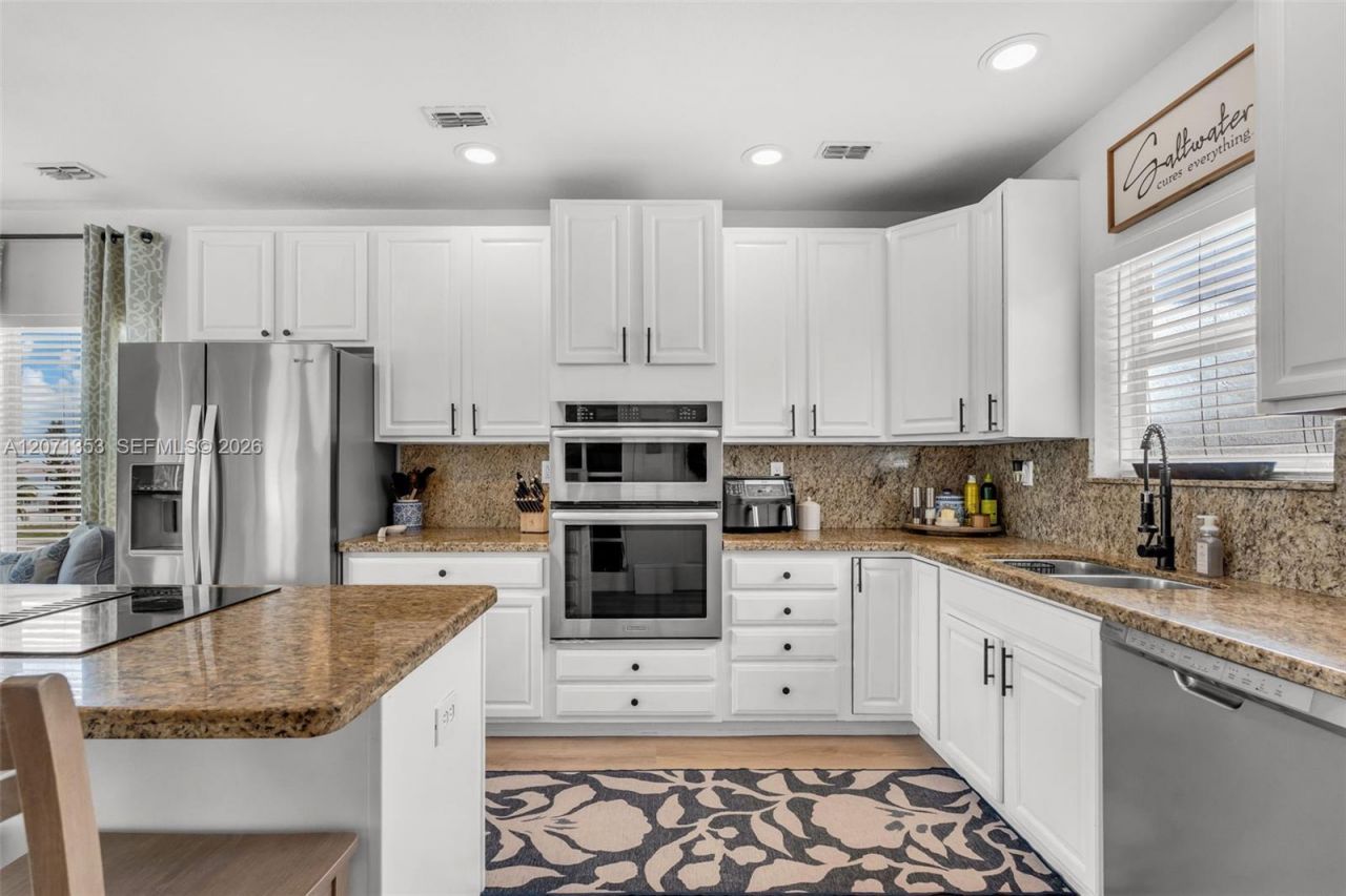 21 Mockingbird Rd , Key Largo, FL 33037 Photo