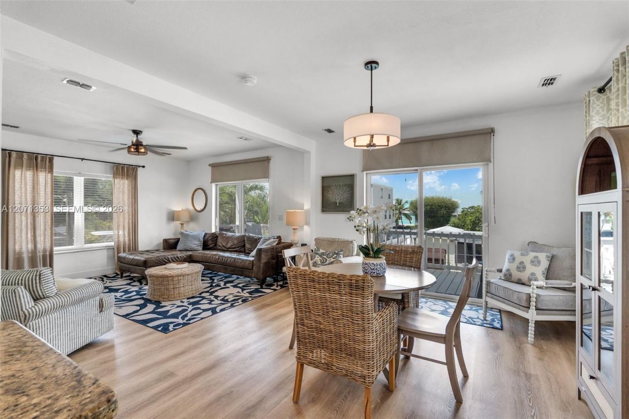 21 Mockingbird Rd , Key Largo, FL 33037 Photo