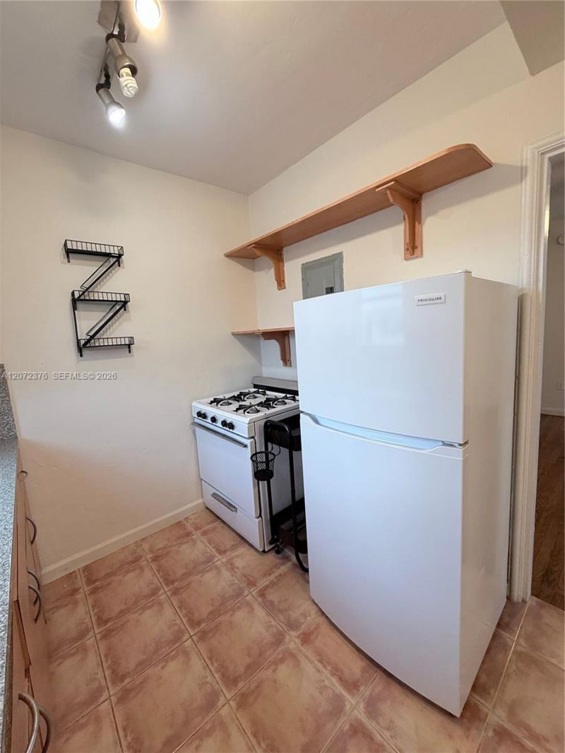 900 Jefferson Ave, Unit 16, Miami Beach, FL 33139 Photo