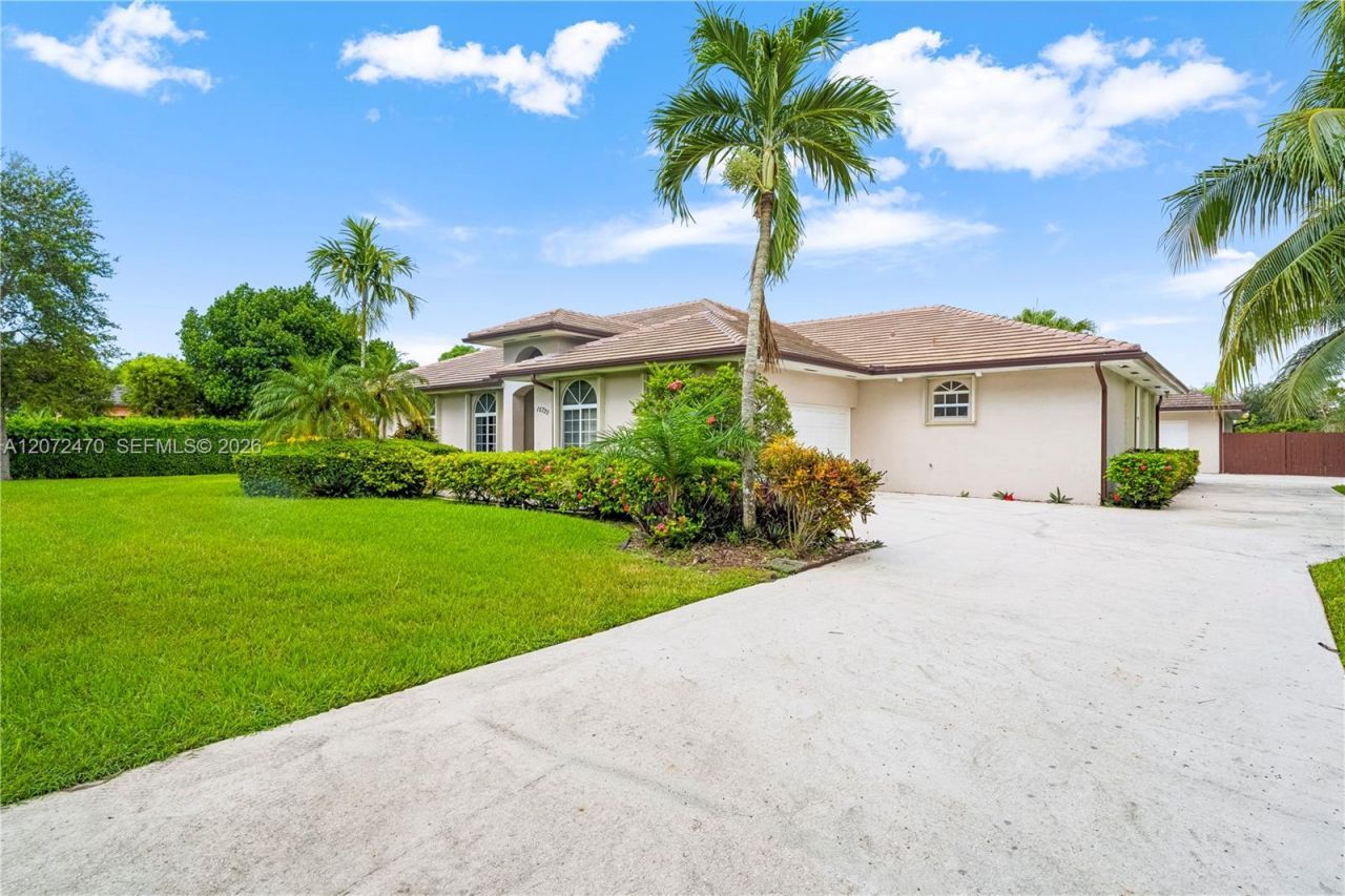 15720 SW 252nd St, Homestead, FL 33031 Photo