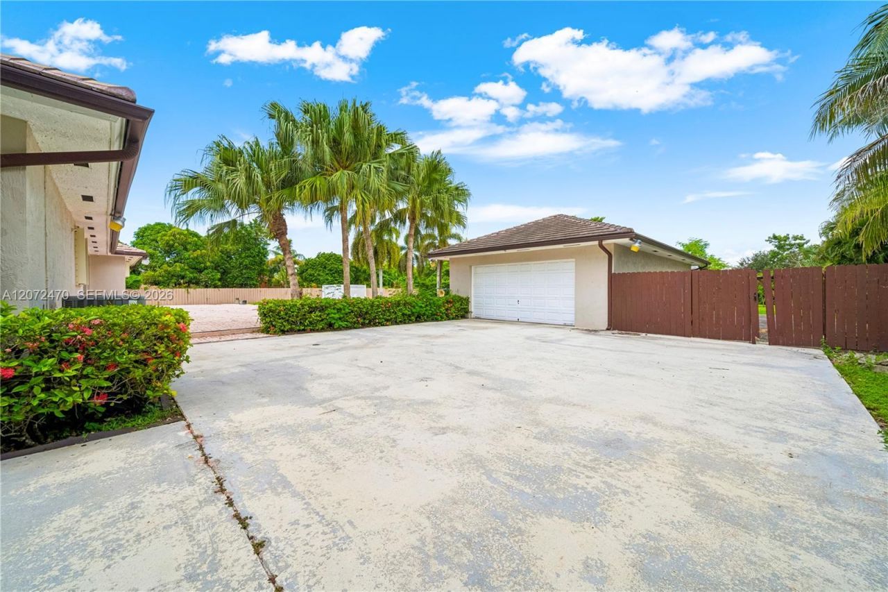 15720 SW 252nd St, Homestead, FL 33031 Photo