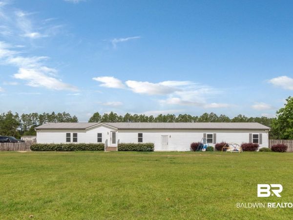 23853 Cumberland Road, Robertsdale, AL 36567