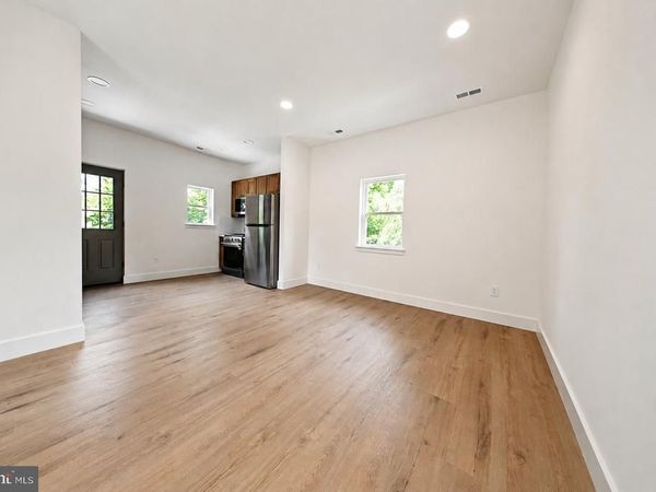 10 MYRTLE AVENUE, Unit B, PITMAN, NJ 08071
