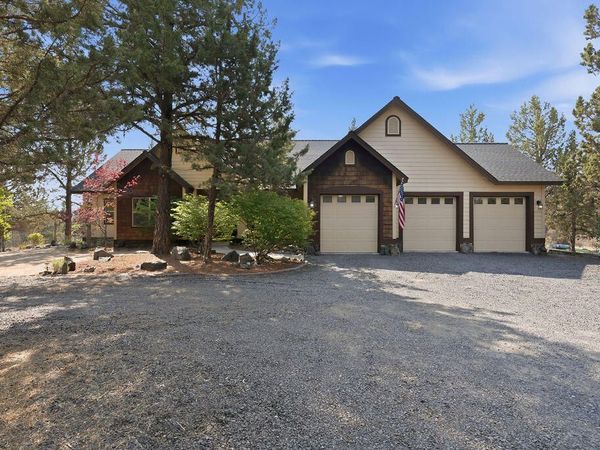 9880 SE Amarillo Road, Prineville, OR 97754