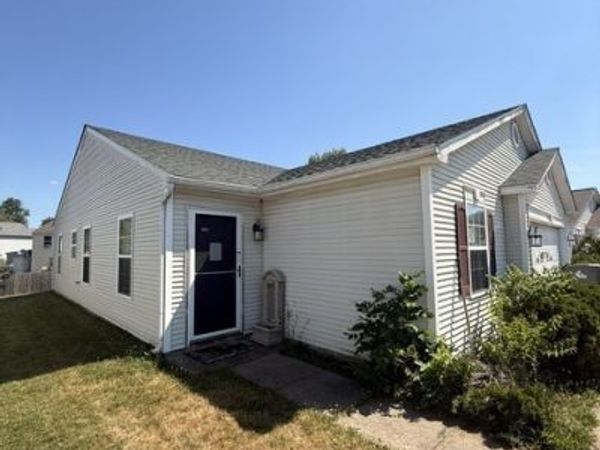 9132 Blue Pine Drive , Indianapolis, IN 46231