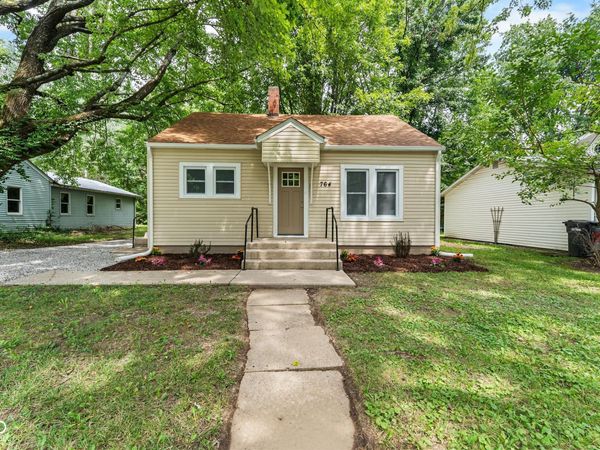 764 W Bellevue Avenue, Scottsburg, IN 47170