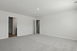 805 Crocus Street photo 4
