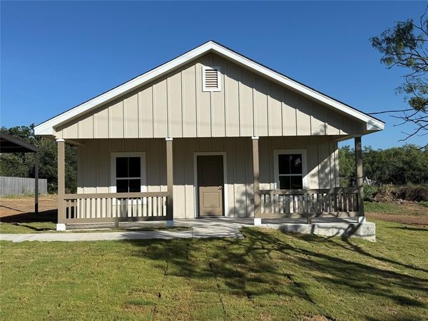 1882 County Road 1154 , Lampasas, TX 76550