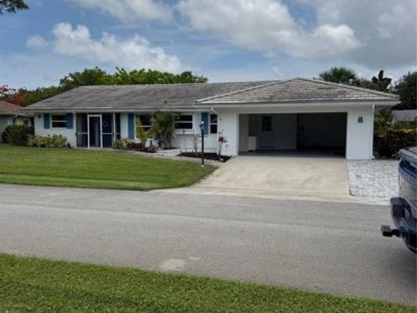 30 Maui CIR , Unit 30, NAPLES, FL 34112