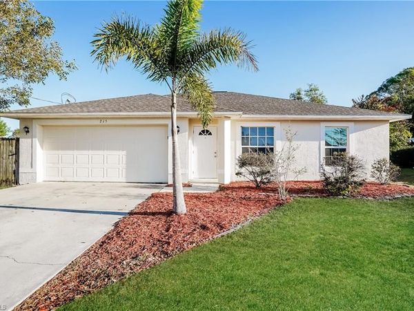 215 Manasota ST , FORT MYERS, FL 33913