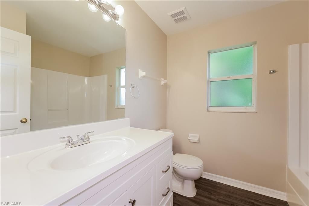 215 Manasota St , Fort Myers, FL 33913 Photo