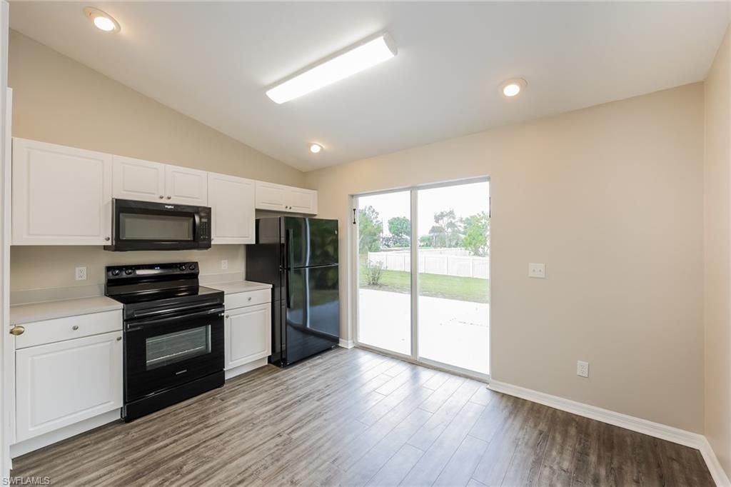 215 Manasota St , Fort Myers, FL 33913 Photo