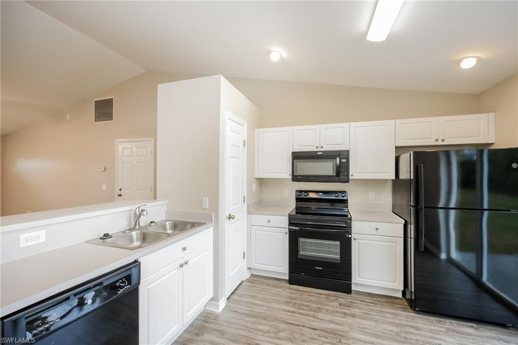 215 Manasota St , Fort Myers, FL 33913 Photo