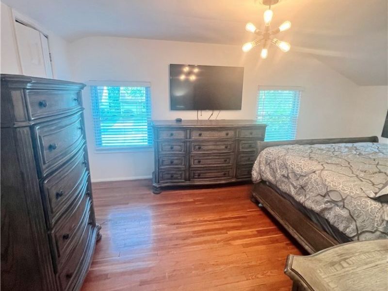 19106 Lanbury Avenue, Warrensville Heights, OH 44122 Photo 14