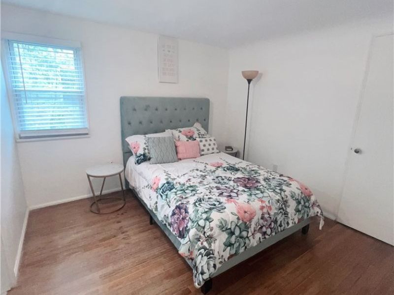 19106 Lanbury Avenue, Warrensville Heights, OH 44122 Photo 17