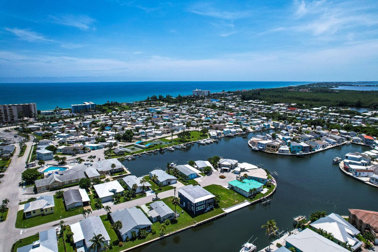 10751 S Ocean Drive, Unit A13, Jensen Beach, FL 34957 Photo