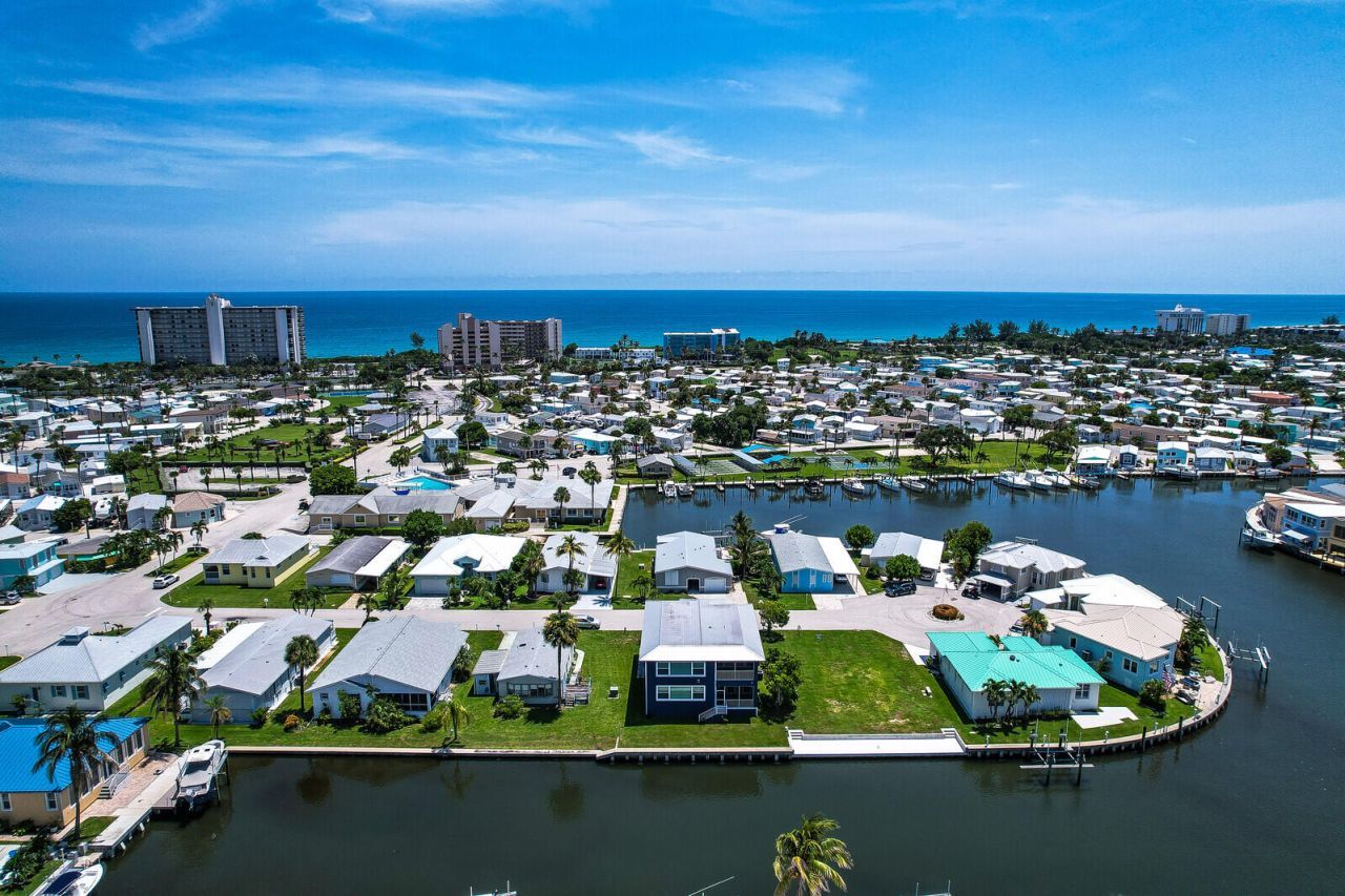 10751 S Ocean Drive, Unit A13, Jensen Beach, FL 34957 Photo