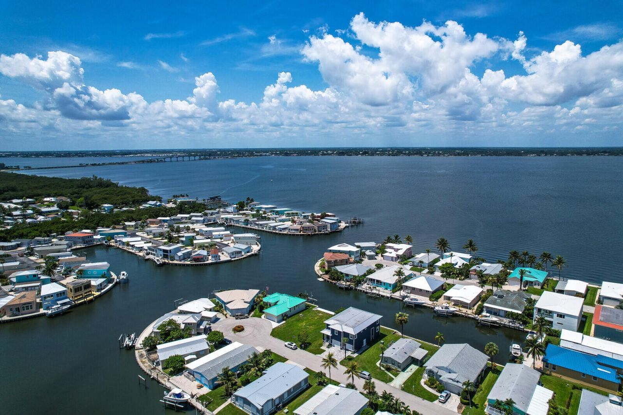 10751 S Ocean Drive, Unit A13, Jensen Beach, FL 34957 Photo