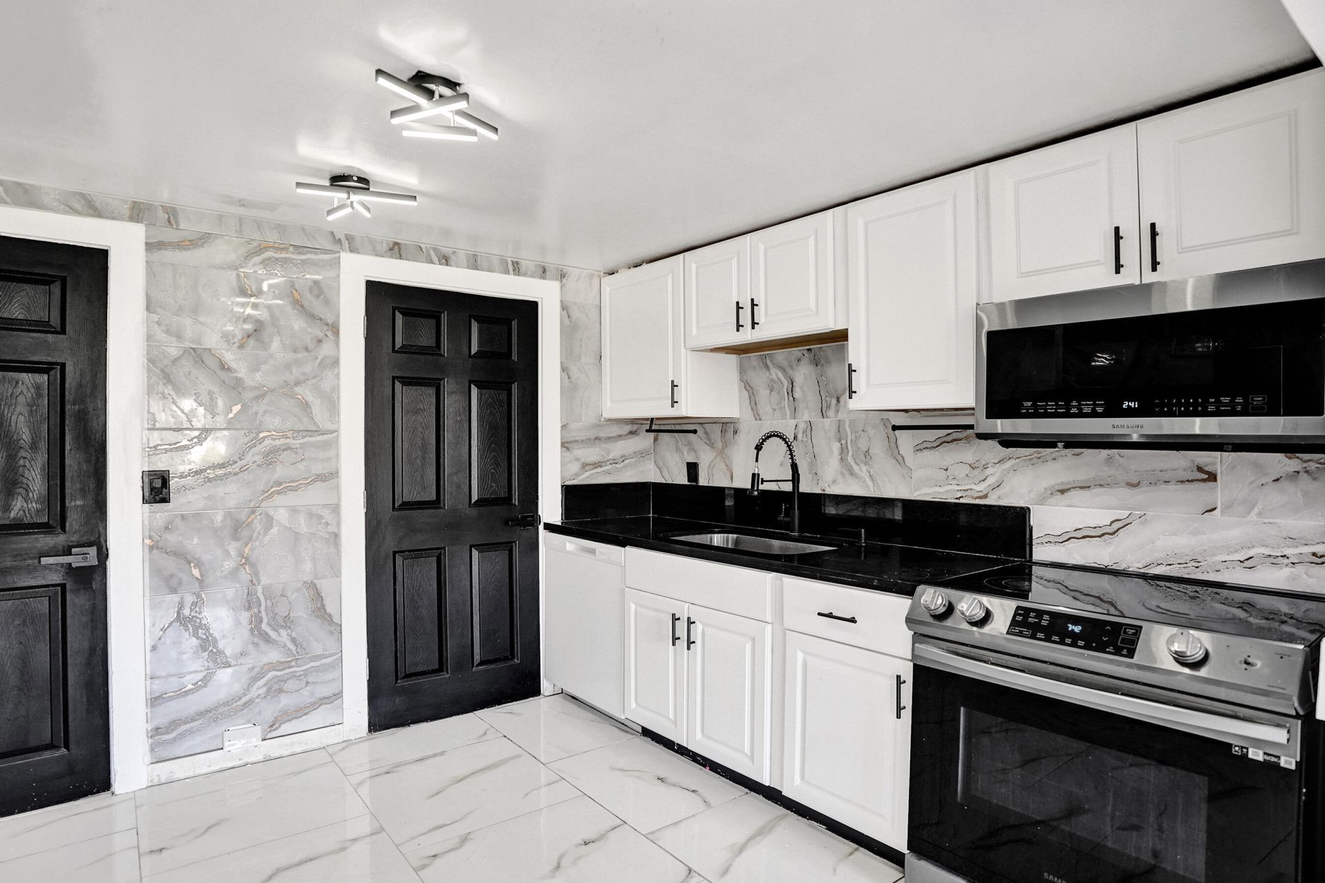 7936 Terrace Road, Lake Worth, FL 33462 Photo