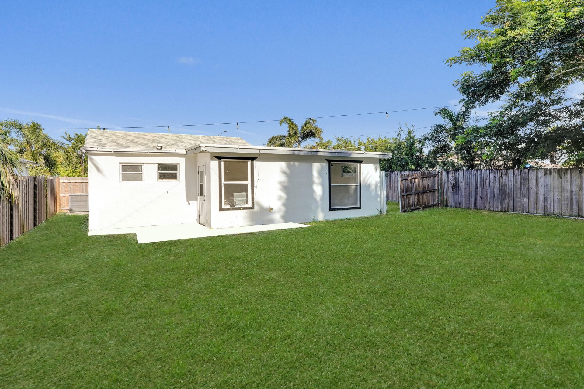 7936 Terrace Road, Lake Worth, FL 33462 Photo