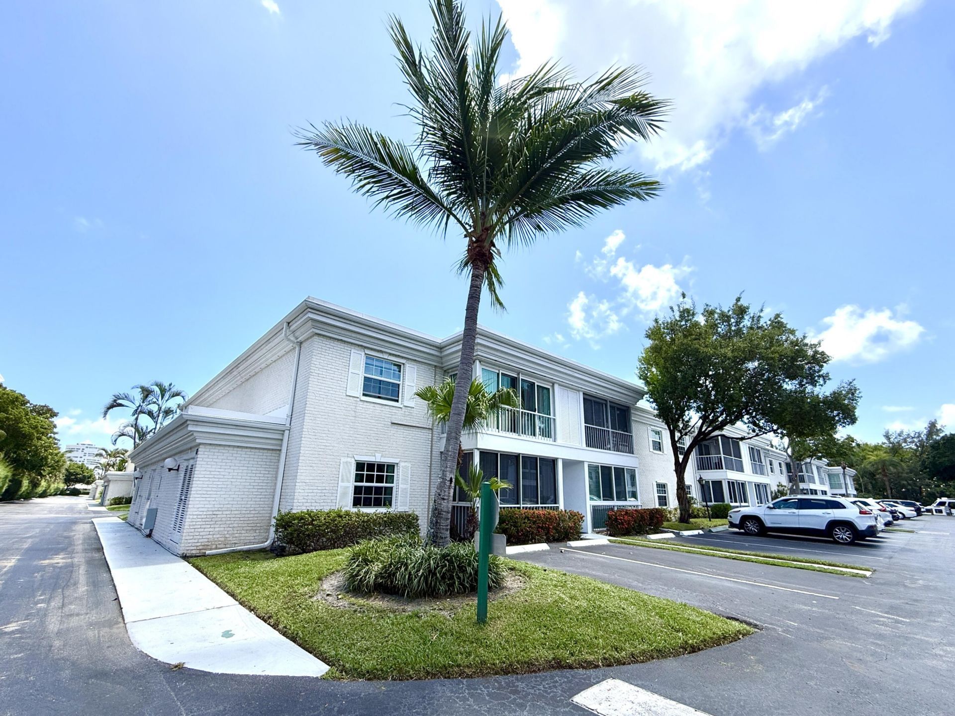 6473 Bay Club Drive, Unit 1, Fort Lauderdale, FL 33308 Photo