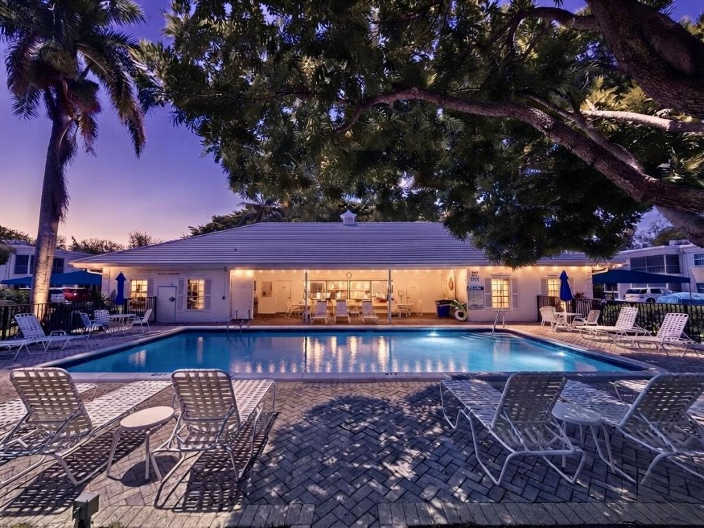 6473 Bay Club Drive, Unit 1, Fort Lauderdale, FL 33308 Photo