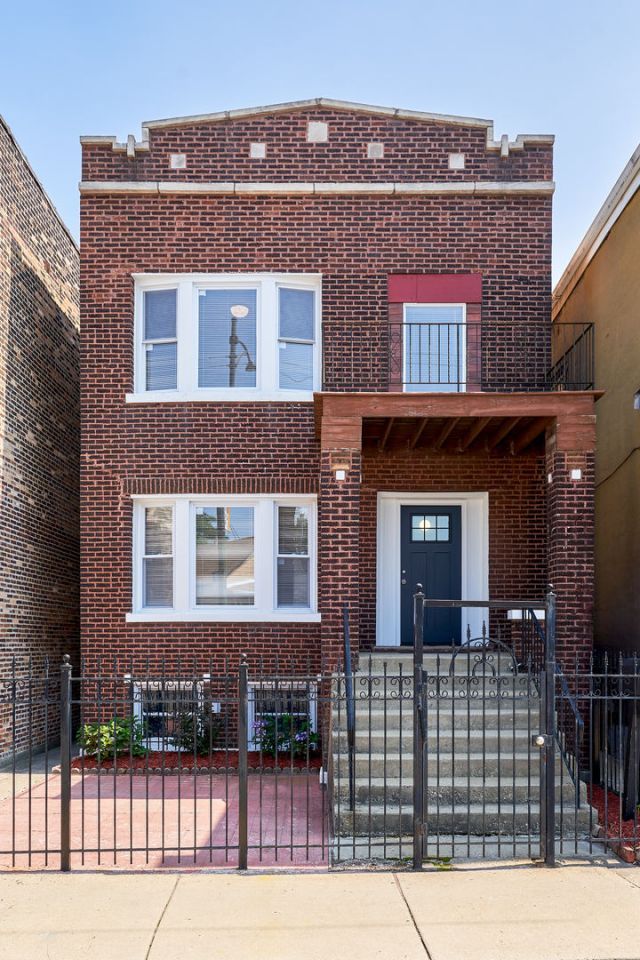 4589 S Archer Avenue, Chicago, IL 60632 Main Photo