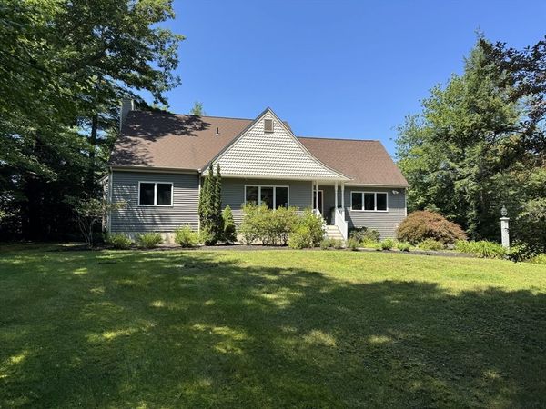 36 Bluefield Road, Ashburnham, MA 01430