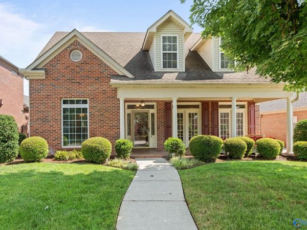 3005 The Green Court SE, Owens Cross Roads, AL 35763